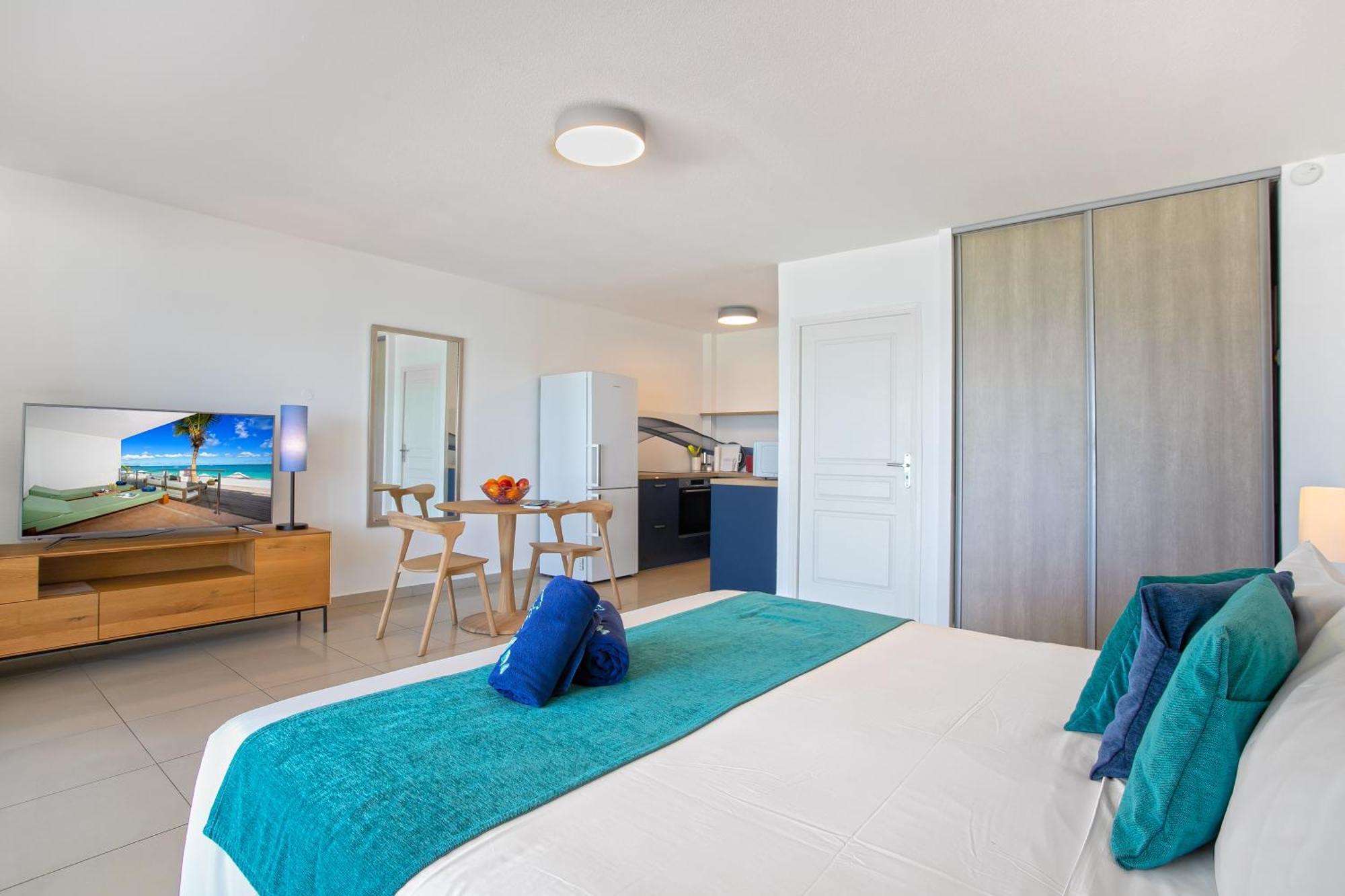 Bleu Emeraude Hotel 그랜드케이스 외부 사진